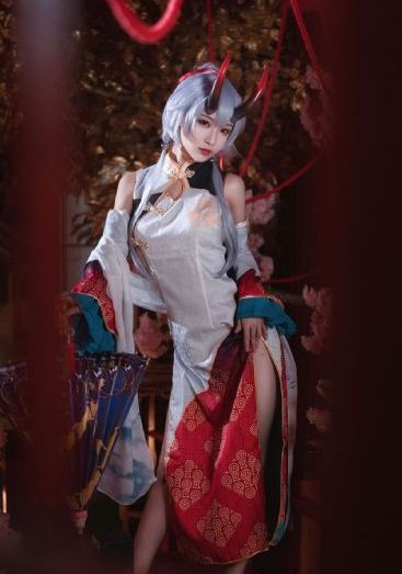 丰满美女乱伦毛片高清图_BD韩语神马影院手机在线