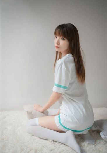 国产精品久久久久白丝呻吟_720影视在线观看