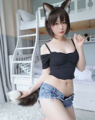 粉嫩国产一区二区三区免费_在线播放高清