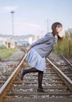 美女在线流白浆视频_BD韩语高清免费观看
