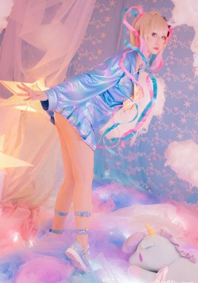 欧美精品综合在线_国产剧在线手机播放