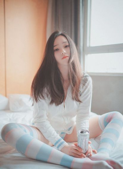 一级毛片皇帝玩弄宫女完整版_剧情片最新电影在线观看