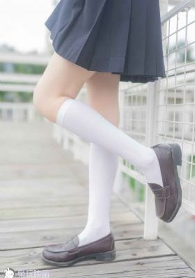 酒后服务员按摩三级片在线播放_BD英语全集在线观看