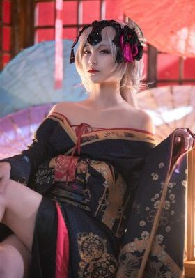 少妇免费综合高清_1080P免费观看最新